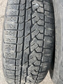 225/60 r17 zimné - 5