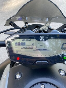 Yamaha MT07 - 5