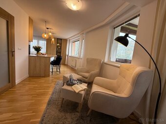 Luxusný mezonet 140 m² s terasou a zimnou záhradou - 5