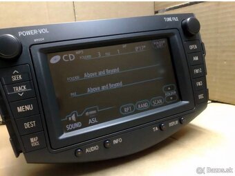 Autorádio s navigáciou Toyota RAV4 - B9004 super stav - TOP - 5