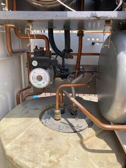 Predám kondenzačný plynový kotol protherm lev kkz30 - 5