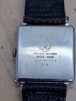 Predám funkčné Pánske náramkové hodinky CAUNY Calendario 17 - 5