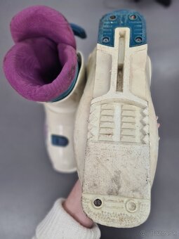 Lyžiarky v. 40, zn. Lowa - 5