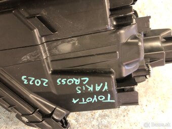 Toyota yaris cross - 5