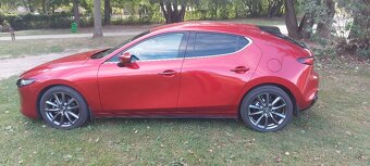 Mazda 3 - 5