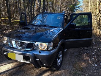 Predám Nissan Terrano II 3.0l tdi 113kw - 5