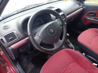 Renault clio 1.2 - 5