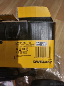Uhlová brúska DeWalt DWE 4357 - 125mm 1700W - 5