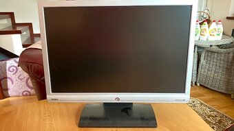 Predám zachovalé LCD monitory - 5