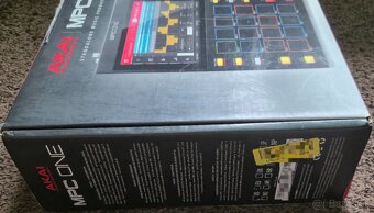Akai MPC One- Stav:Ako nový + Samsung PRO+ 256GB SD karta - 5