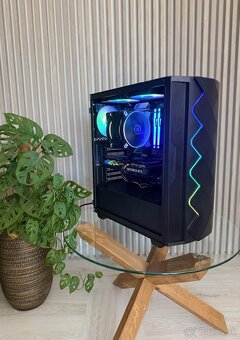 Ryzen 7 7700X,RTX 4060, DDR5 32GB - 5