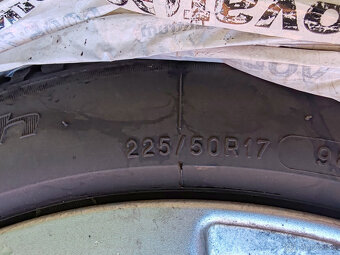 predam alu disky org Mercedes 225/50 R17 7mm obute zim - 5