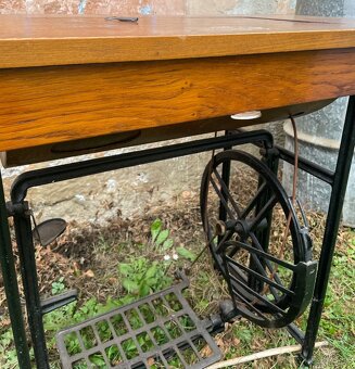 Predam krasny zachovaly sijaci stroj LADA. - 5