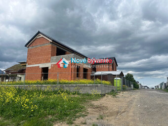 Rozostavaný dvojdom v obci Mlynica - 5