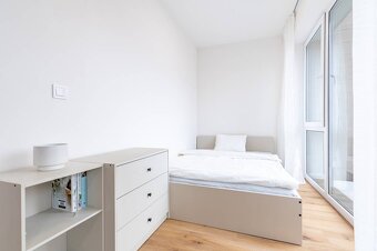REZERVOVANÉ -NA PREDAJ, NOVOSTAVBA 1,5 IZBOVÝ BYT ,LORINČÍK- - 5