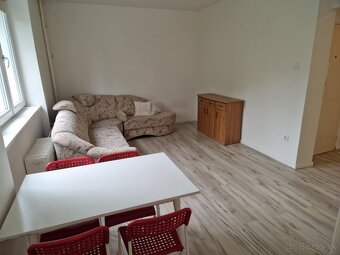 Na predaj 2 izbový byt po nedávnej kompletnej rekonštrukcii - 5