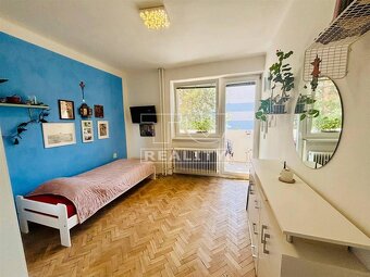 Ponúkame na predaj 3i byt s balkónom priamo v Kremnici - 5