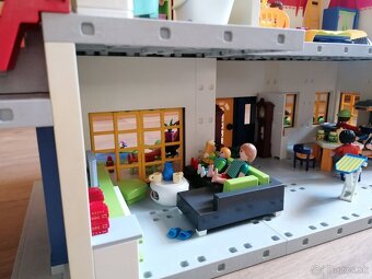Playmobil - rodinný poschodový dom - 5