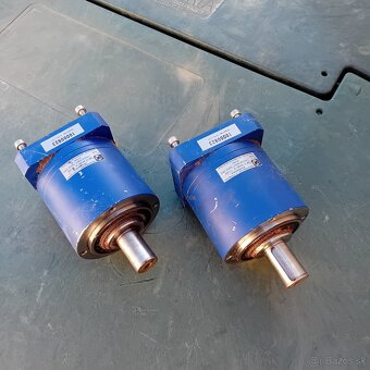 Prevodovky na servo motory - 5