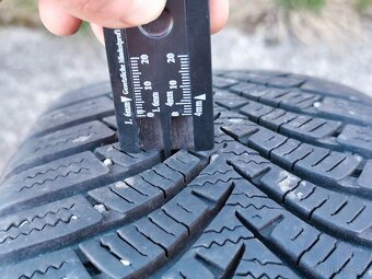 Hankook winter 185/65 R14 - 5