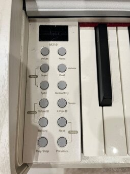 Kurzweil M210. Digitálne piáno. - 5