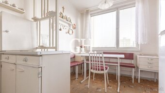 NOVINKA - VÝBORNÁ LOKALITA - KASPICKÁ UL. - MENŠÍ 3 IZBOVÝ B - 5