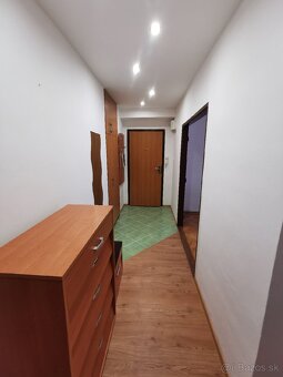 2 izbový byt Nové Mesto nad Váhom - 5