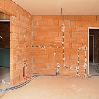 Elektrikár – elektroinštalácie bytov a domov | Košic - 5