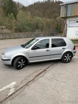 Volksvagen golf 1.9 TDI Highline - 5