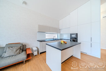 BOSEN | Moderný 4 izbový bungalov s bazénom, ul. Karasová, S - 5