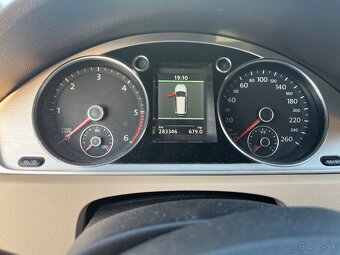 VOLKSWAGEN PASSAT VARIANT B7 2.0 125KW - 5