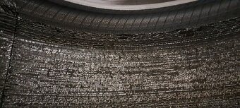Predám 2ks jazdené letné 245/35r20-95Y Pirelli - 5