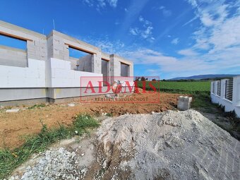 Predáme 4izbový bungalov 128m2 Vyšná Kamenica,tepelko, len 1 - 5
