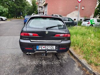 Alfa romeo crosswagon Q4 (4x4) 1,9 jtdm 110 kw 1100€ - 5