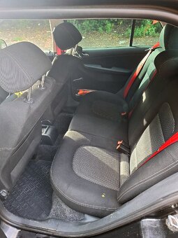 Skoda Fabia I - 5