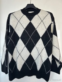 Dámske pletené svetre SHEIN a Pull&Bear - 5