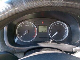 Skoda Fabia 1.4 Tdi, 59 kW, 2008, 241 000 km - 5