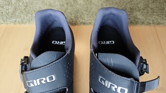 Tretry GIRO Privateer R Black/Gum vel. Eur 48 - 5