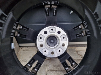 5x112 r19 kolesa bmw m5 disky alu 19 BMW M5 elektrony - 5
