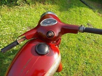 Jawa 250 - 5
