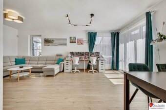 REB.sk Predaj 4 izbový dom.100 m2, pozemok 208 m2, Štúrova u - 5