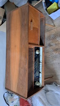 Gramofón s radiom - 5