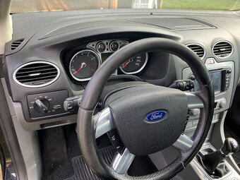 Ford Focus MK2 facelift - 650E - 5