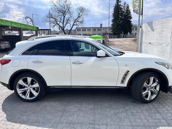 Infiniti FX37S Prémium - 5