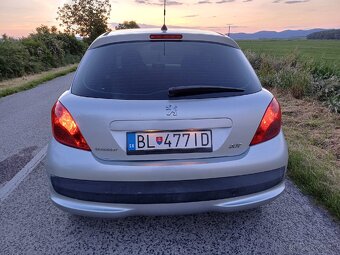 Peugeot 207 - 5