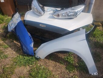 Predám karosárske diely na Ford Focus mk3 - 5