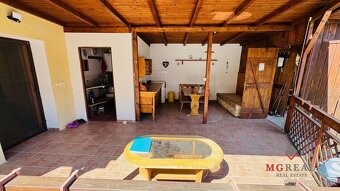 Na predaj rodinný dom vo V. Uherciach – pozemok 853 m2 – rek - 5
