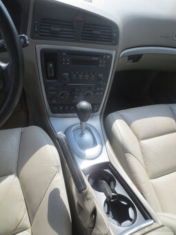 VOLVO V70 - 2.4 BENZIN - 125 KW - ROK 2006 - DIELY - 5