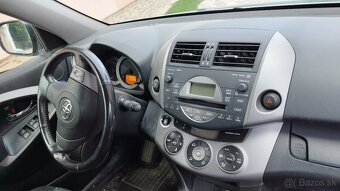 Toyota RAV4 2.2 D-4D 100kw,,4x4 - 5