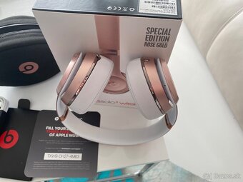 Luxusné Sluchadlá Beats Solo 3 Wireless Rose Gold Top stav - 5